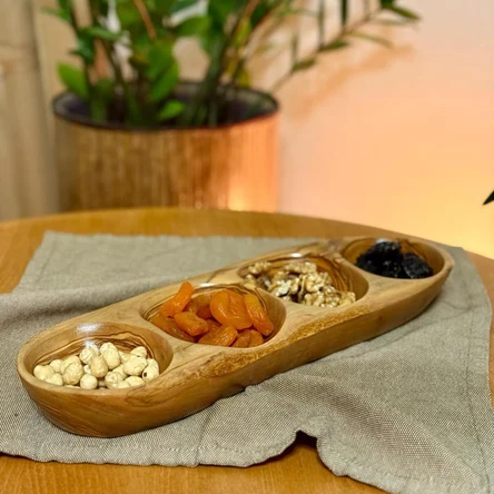 Менажница четырех секционная